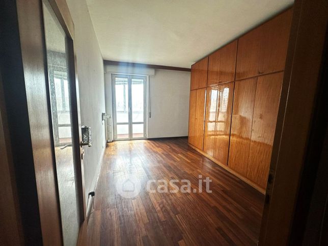 Appartamento in residenziale in Via San Paolino 14