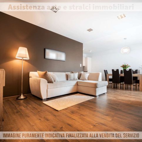 Appartamento in residenziale in Via Borghetto 40