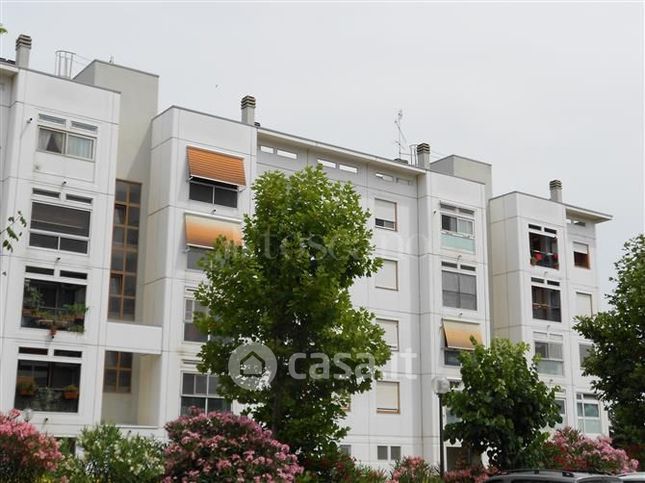 Appartamento in residenziale in Via Tancredi Chiaraluce