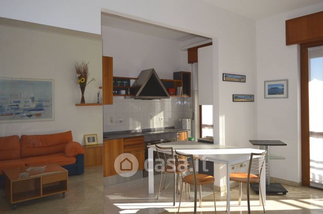 Appartamento in residenziale in Via Cristoforo Colombo 12
