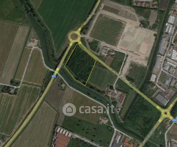 Terreno agricolo in commerciale in 