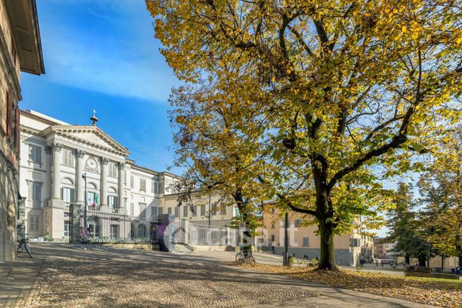 Appartamento in residenziale in Via San Tomaso 45