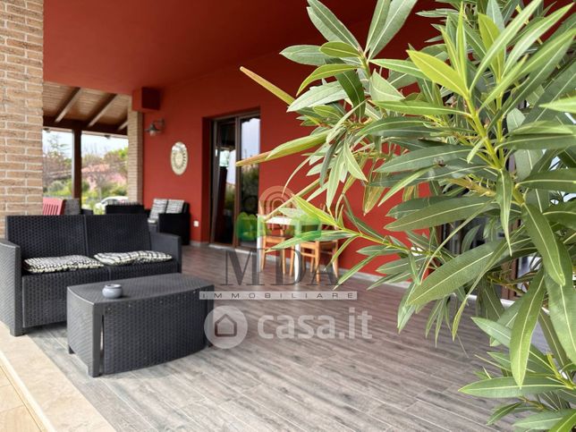 Villa in residenziale in Via Delle Cerase 5