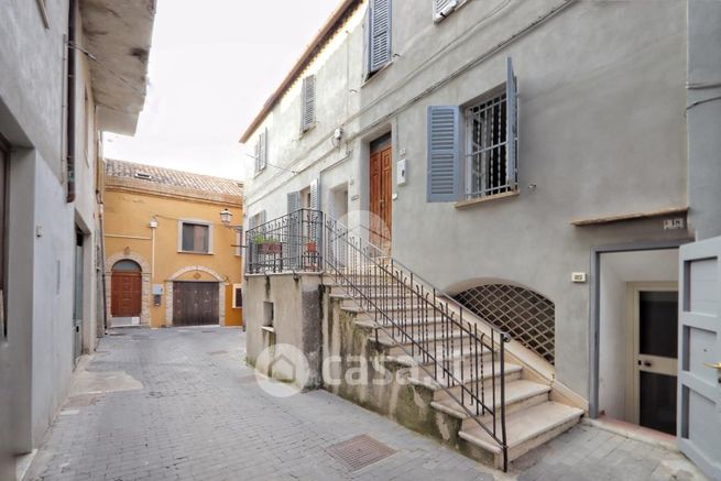 Appartamento in residenziale in Vico Procaccini 16