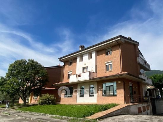 Ufficio in commerciale in Via del Sacro Tugurio