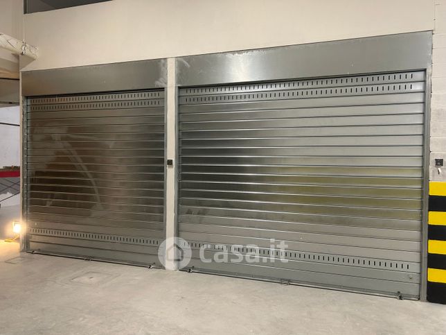 Garage/posto auto in residenziale in Via della Bufalotta 224