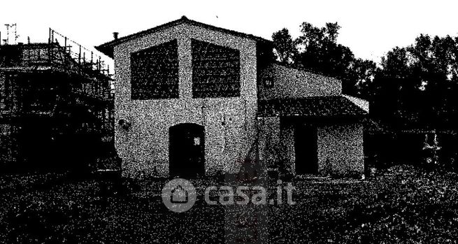 Appartamento in residenziale in Via Virginio 40