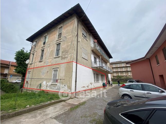 Appartamento in residenziale in Viale Cesare Battisti 105 A