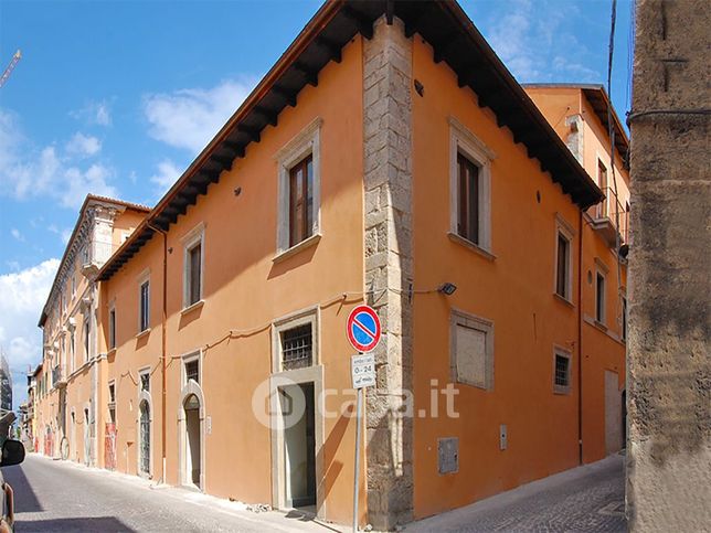 Ufficio in commerciale in Via Giuseppe Garibaldi