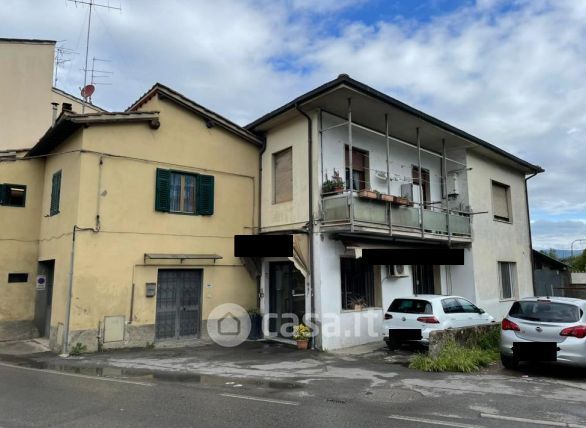 Appartamento in residenziale in Via Livornese 196