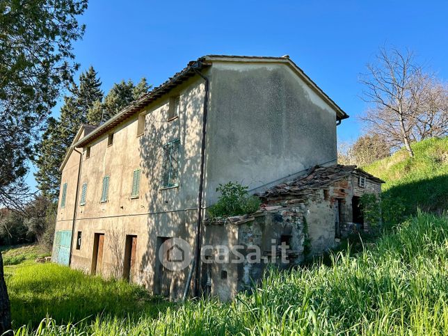 Casa indipendente in residenziale in Via Acquasanta 84