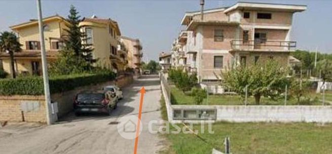 Ufficio in commerciale in Contrada Stazione