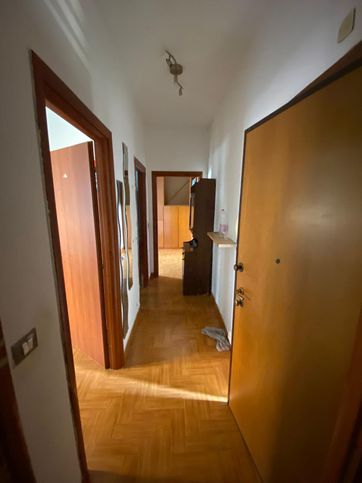 Appartamento in residenziale in Via Adige 8