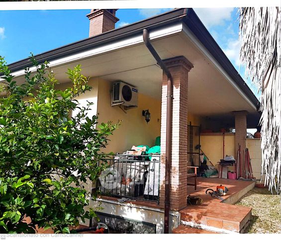 Casa indipendente in residenziale in Via Tagliamento 24
