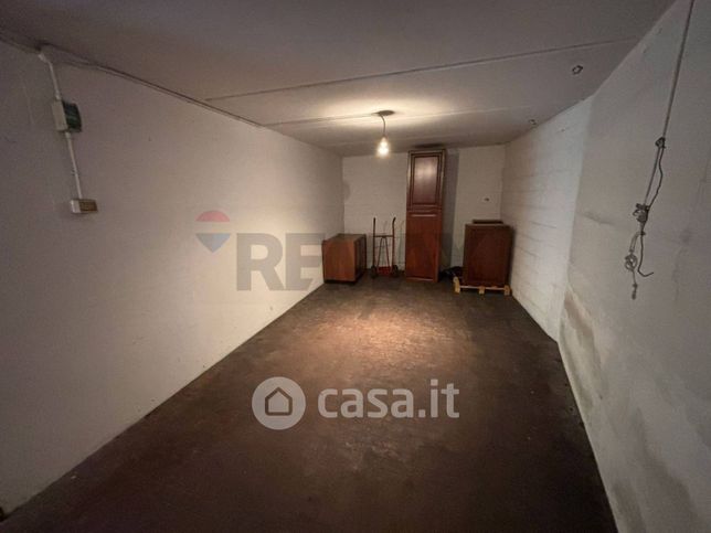 Box/posto auto in residenziale in 