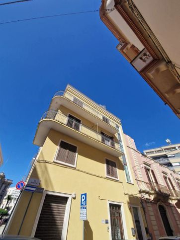 Casa indipendente in residenziale in Via Barletta 6
