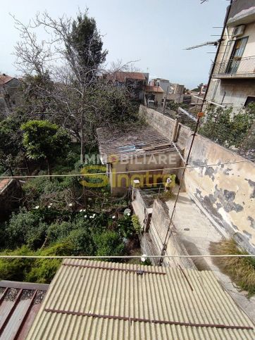 Terreno edificabile in residenziale in Via dei Vespri 17
