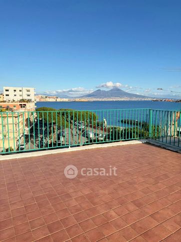 Appartamento in residenziale in Via Posillipo