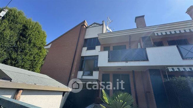 Appartamento in residenziale in Via G. Piola 18
