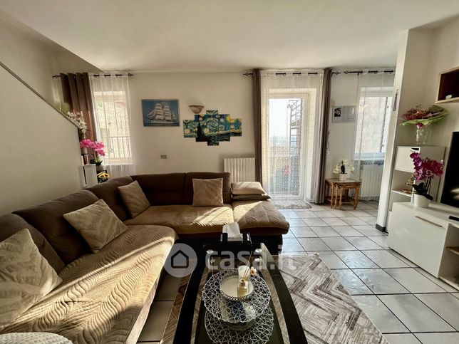 Appartamento in residenziale in Via Madonna 76 -78