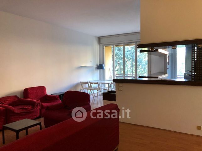 Appartamento in residenziale in Via Camillo Oblach 8