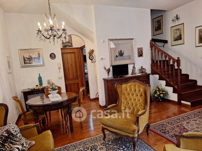 Villetta a schiera in residenziale in Vicolo Padenna 8