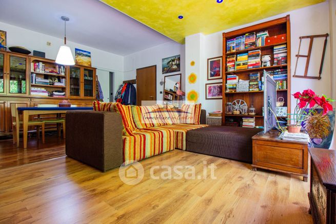 Appartamento in residenziale in Via Fratelli Kennedy 125