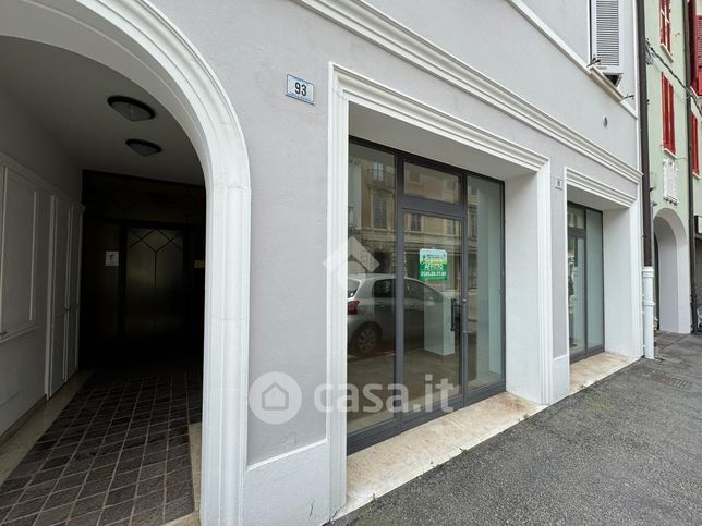 Ufficio in commerciale in Galleria Giacomo Matteotti 93