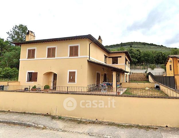 Appartamento in residenziale in Via Narni