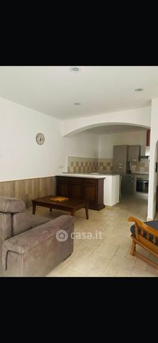 Appartamento in residenziale in Via Trento 17