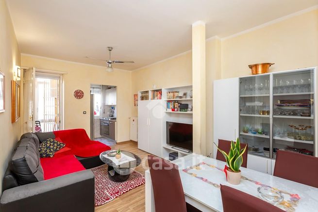 Appartamento in residenziale in Via Mirafiori 3