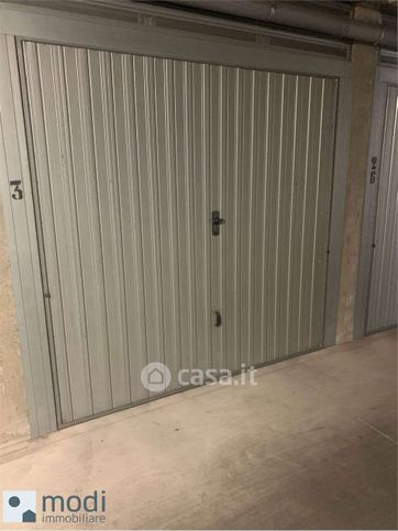 Box/posto auto in residenziale in 