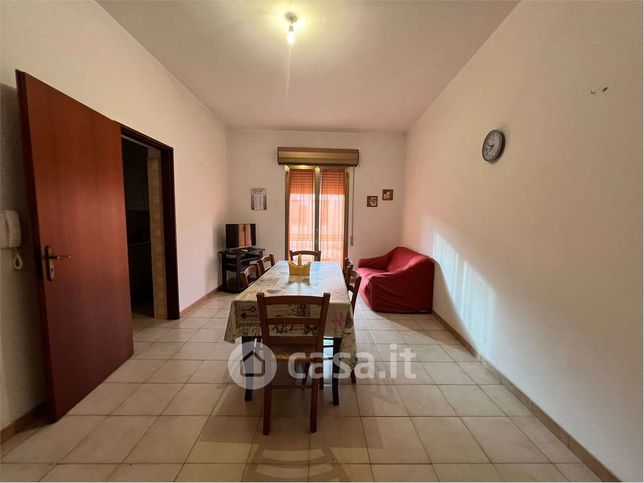 Casa indipendente in residenziale in 