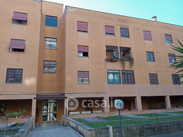 Appartamento in residenziale in Via Joyce 85