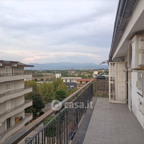 Appartamento in residenziale in Via Clanio 5
