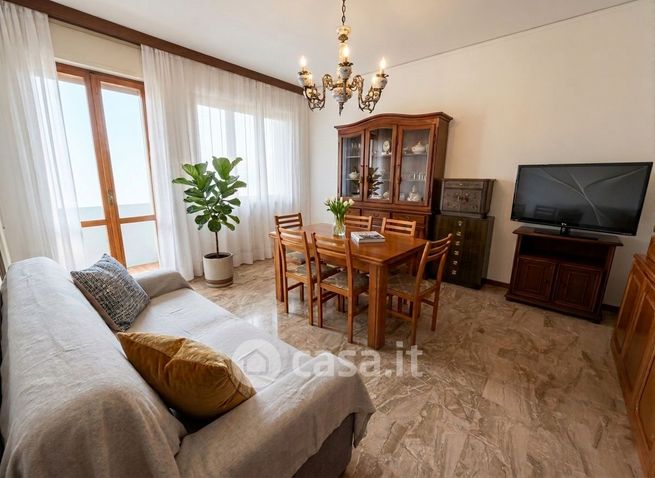 Appartamento in residenziale in Via Chieppara 59