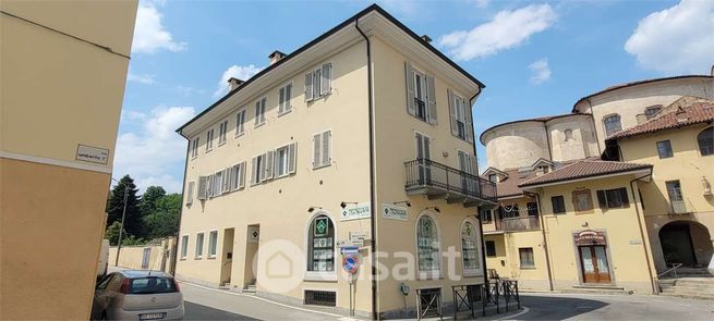 Appartamento in residenziale in Via Umberto I 11