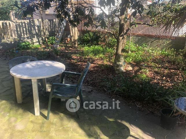 Casa indipendente in residenziale in Via Enrico Fermi