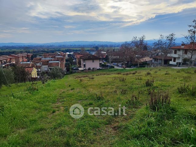 Terreno edificabile in residenziale in 