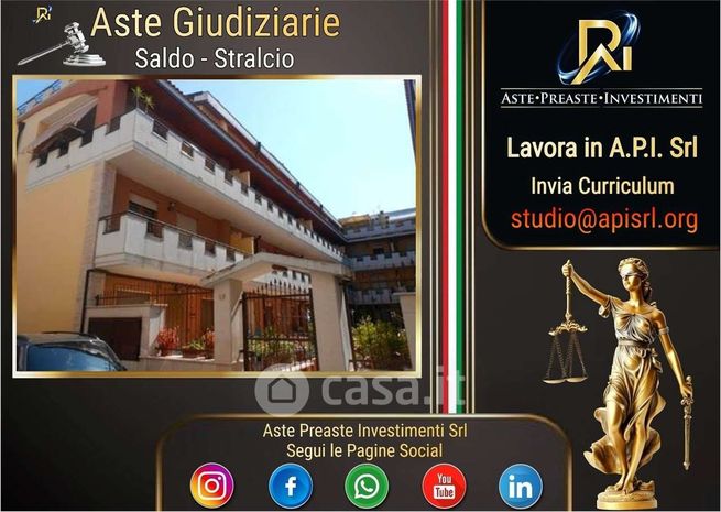 Appartamento in residenziale in Via Deliceto 1