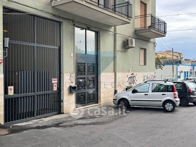 Garage/posto auto in residenziale in Via Nicola Zingarelli 3