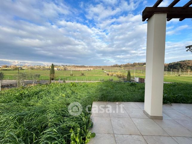 Villa in residenziale in Via C. Malaparte