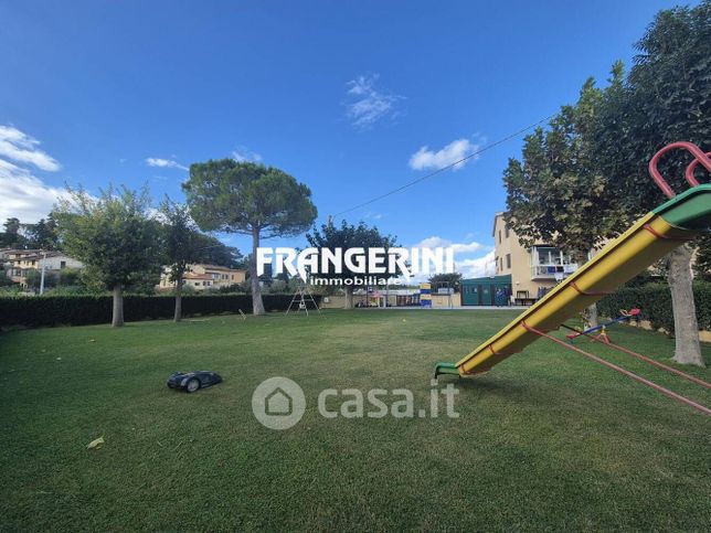 Villa in residenziale in 