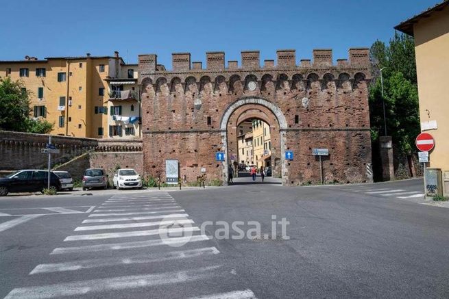 Box/posto auto in residenziale in 