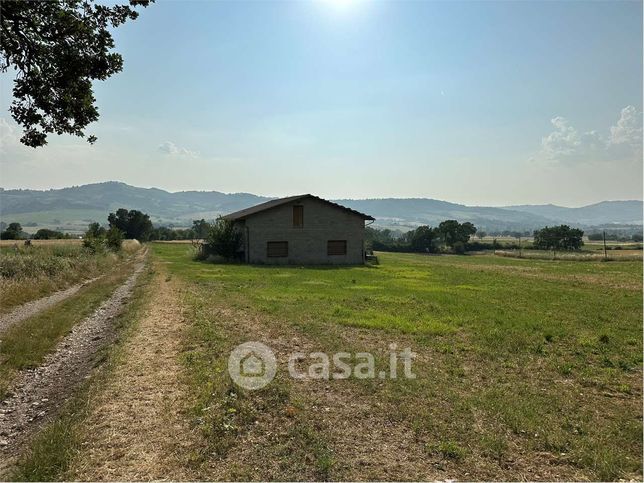 Capannone in commerciale in Frazione Rigali