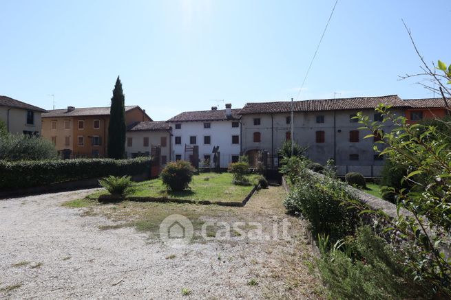 Casa indipendente in residenziale in Via G. Matteotti 47