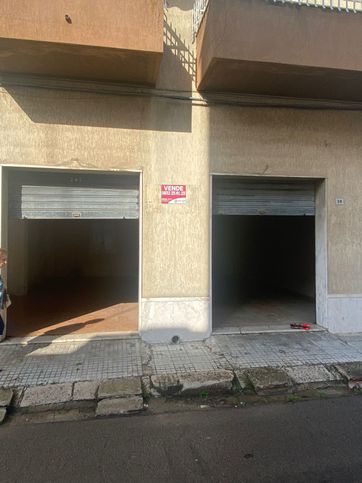 Garage/posto auto in residenziale in Via de Dominicis 39