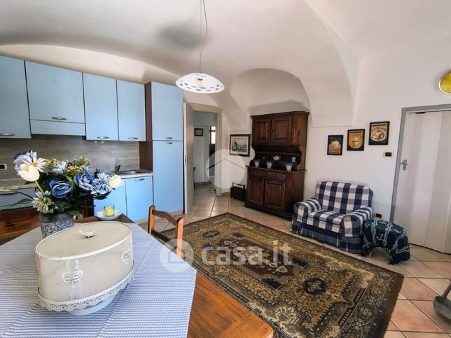 Appartamento in residenziale in Via Bra 6