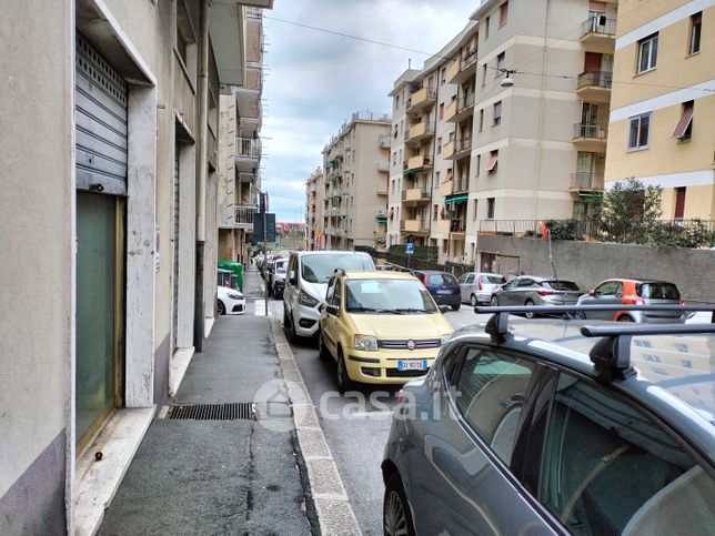 Garage/posto auto in residenziale in Via Taggia