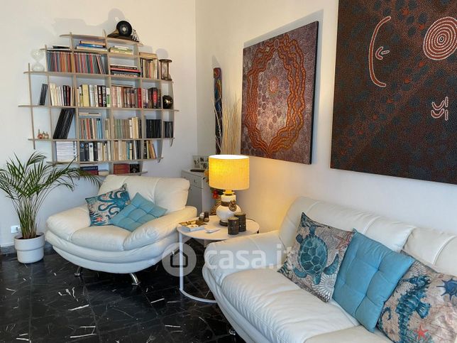 Appartamento in residenziale in Via Giuncaro 9